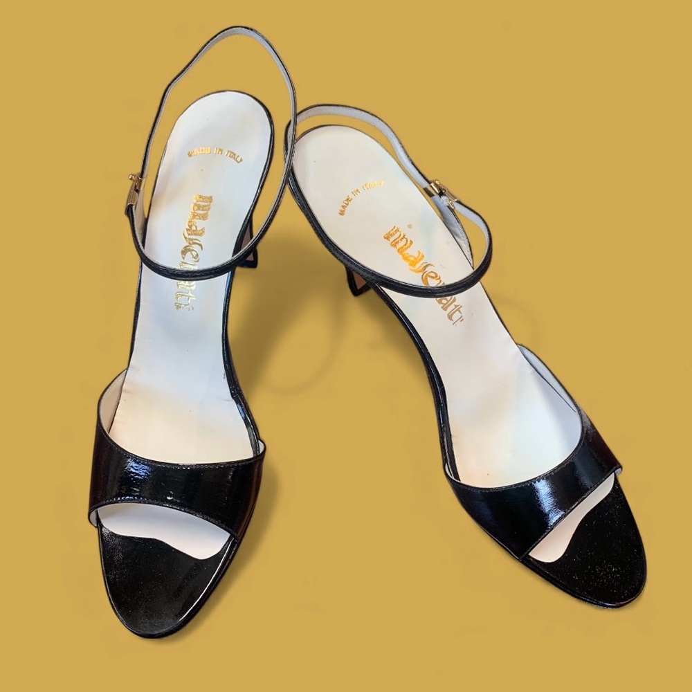 Vintage Maserati ladies black strappy heels size 6N made in Italy